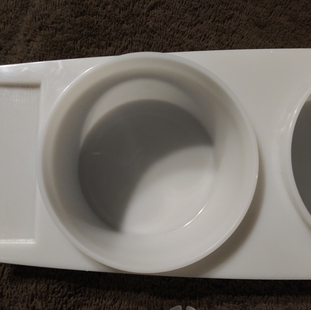Vinyage Tupperware Condiment Server - Picture 4 of 6